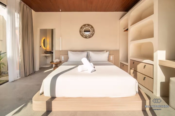 Image 14 from Beautiful 4 bedrooms + 1 office villa for sale leasehold in Bali - Padonan