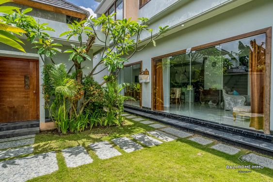 Image 1 from Beautiful 3 Bedroom Villa for Monthly Rental in Bali Seminyak