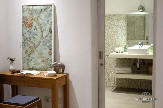 Image 17 from Beautiful 3 Bedroom Villa for Monthly Rental in Bali Seminyak Residential Side