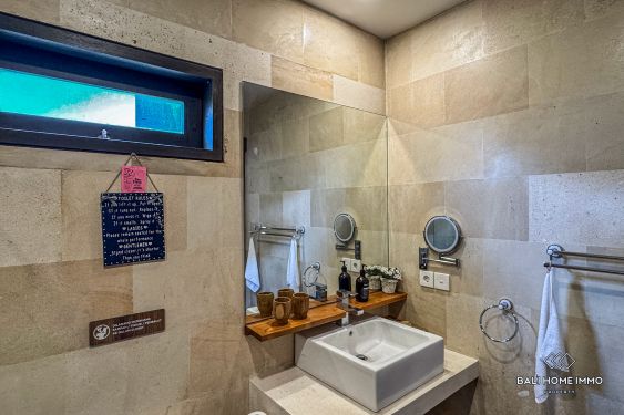 Image 10 from Villa 3 kamar tidur indah disewakan tahunan dekat Pantai Batu Bolong Canggu