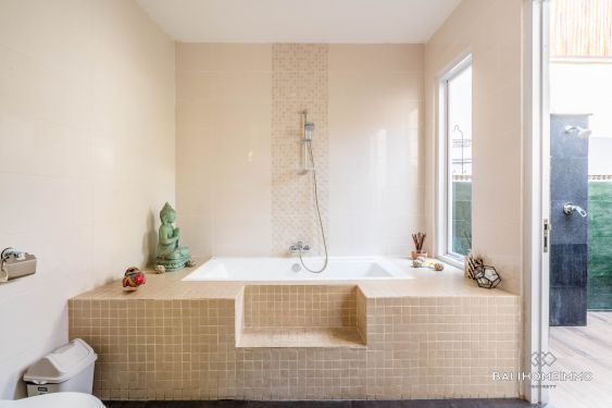 Image 20 from Villa 3 Kamar Cantik Dijual dan Disewakan di Bali Seminyak