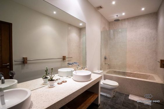 Image 9 from Beautiful 3 Bedroom Villa for Rentals in Bali Near Seminyak Beach