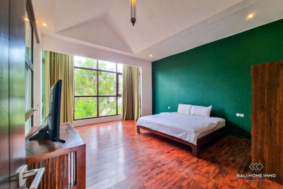 Image 16 from VILLA 3 KAMAR TIDUR YANG CANTIK DIJUAL DENGAN HAK MILIK DI BALI UMALAS