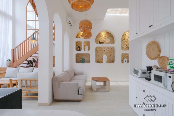 Image 5 from Beautiful 3 Bedroom villa for sale and rent in the center of Berawa