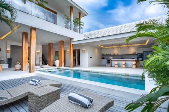 Image 1 from Beautiful 3 bedroom villa for sale leasehold in Bali Canggu Berawa