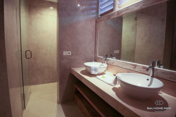 Image 10 from Beautiful 10 Bedroom Villa for Sale Leasehold in Bali Sanur