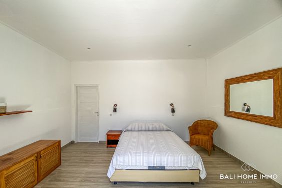 Image 7 from NEWLY RENOVATED BEAUTIFUL 3 BEDROOM VILLA FOR RENTAL IN BALI CANGGU BERAWA