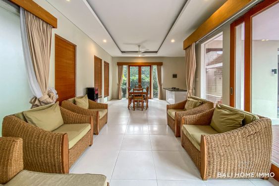 Image 8 from Villa Dengan 3 Kamar yang Cantik Disewakan Tahunan di Canggu Bali