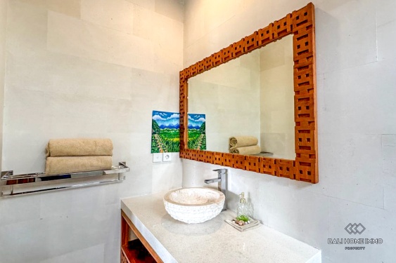 Image 19 from Vila indah 3 kamar untuk disewa bulanan di Pererenan, Bali.