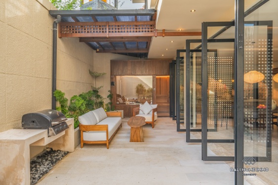 Image 2 from Villa indah 3 kamar dijual dengan status hak milik di Bali - Umalas