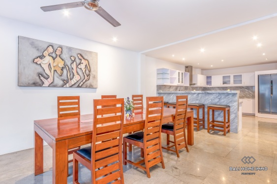 Image 9 from Belle villa de 3 chambres à vendre à Bali - Seminyak