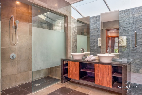 Image 20 from Belle villa de 3 chambres à vendre à Bali - Seminyak
