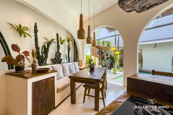 Image 4 from Beautiful 3 bedrooms villa for sale leasehold in Bali Umalas