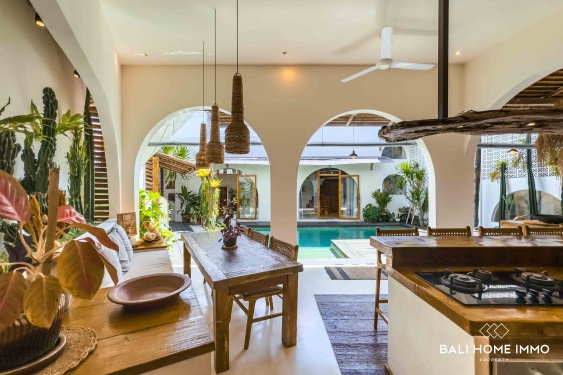 Image 5 from Beautiful 3 bedrooms villa for sale leasehold in Bali Umalas