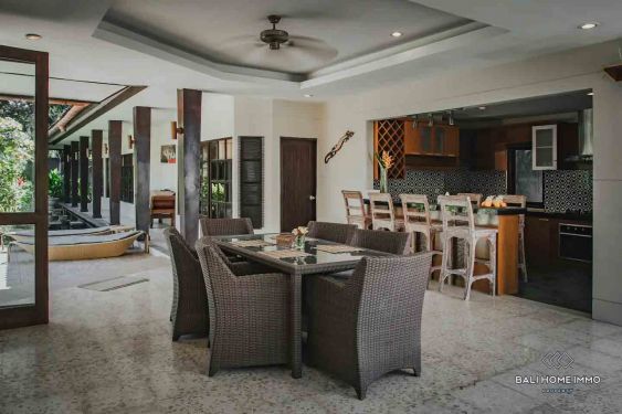 Image 3 from Belle villa de 4 chambres à louer à l'année à Bali Benoa