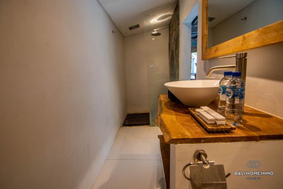 Image 18 from Beautiful 4-Bedroom Villa with Two Sized Swimming Pools for Yearly Rental in Seminyak