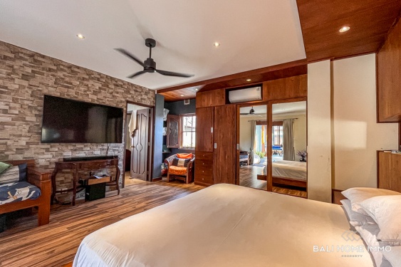 Image 14 from BEAUTIFUL 4 BEDROOMS FAMILY VILLA FOR SALE NEAR MELASTI BEACH