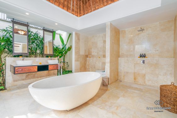 Image 19 from Dijual Sewa vila indah 4 kamar tidur jarak berjalan kaki dari Pantai Nelayan