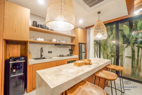 Image 7 from Beautiful 4 bedrooms villa for sale leasehold in Bali canggu berawa