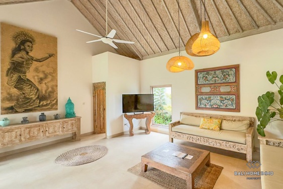 Image 4 from Beautiful 4 bedrooms villa for sale leasehold in Bali Canggu residential side