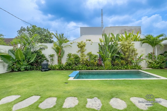 Image 19 from Beautiful 4 bedrooms villa for sale leasehold in Bali Canggu residential side