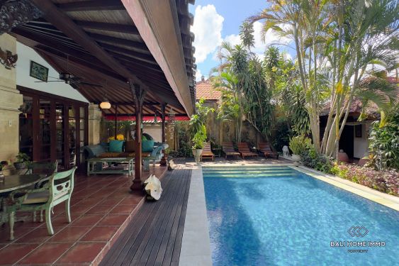 Image 3 from Beautiful 4 Bedrooms villa for sale leasehold in Bali Seminyak