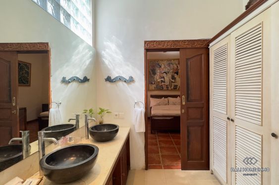 Image 19 from Dijual villa cantik 4 kamar di Seminyak, Bali