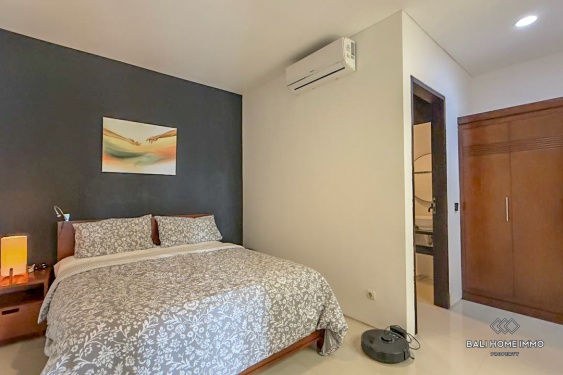 Image 14 from Beautiful 4 Bedrooms villa plus GYM for yearly rental in Bali - Canggu residential side near dalung