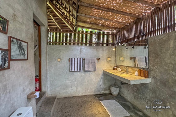 Image 16 from Magnifique villa familiale de 5 chambres à vendre et à louer à Bali Kerobokan, près d'Umalas
