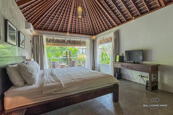 Image 11 from Magnifique villa familiale de 5 chambres à vendre et à louer à Bali Kerobokan, près d'Umalas