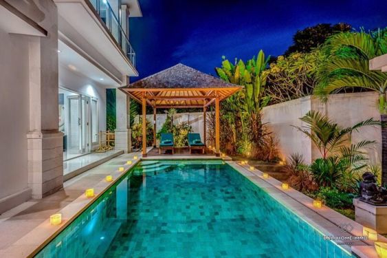 Image 2 from Beautiful 5 Bedroom Villa for Sale Leasehold in Bali Petitenget