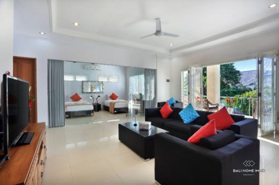 Image 6 from Beautiful 5 Bedroom Villa for Rent in Bali Petitenget
