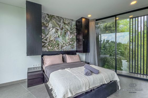 Image 13 from Beautiful 5 Bedrooms villa for sale leasehold in Bali Canggu residential side