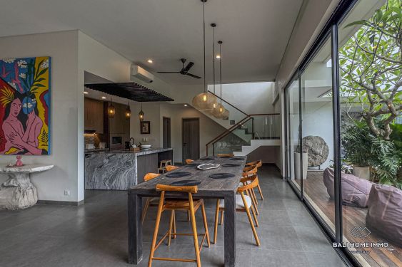 Image 5 from Beautiful 5 Bedrooms villa for sale leasehold in Bali Canggu residential side