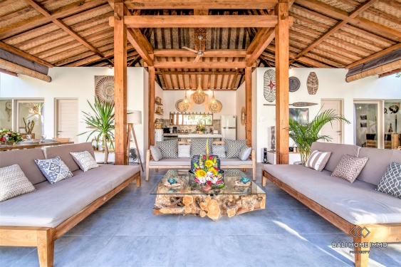 Image 3 from Beautiful 5 Bedrooms villa for sale leasehold in the heart of seminyak oberoi