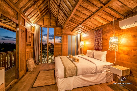 Image 19 from Magnifique villa de 5 chambres à vendre en bail emphytéotique au cœur de Seminyak Oberoi