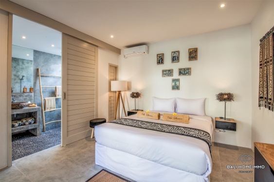 Image 12 from Magnifique villa de 5 chambres à vendre en bail emphytéotique au cœur de Seminyak Oberoi