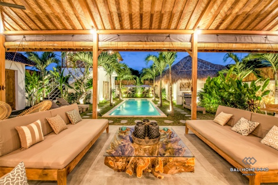 Image 4 from Magnifique villa de 5 chambres à vendre en bail emphytéotique au cœur de Seminyak Oberoi