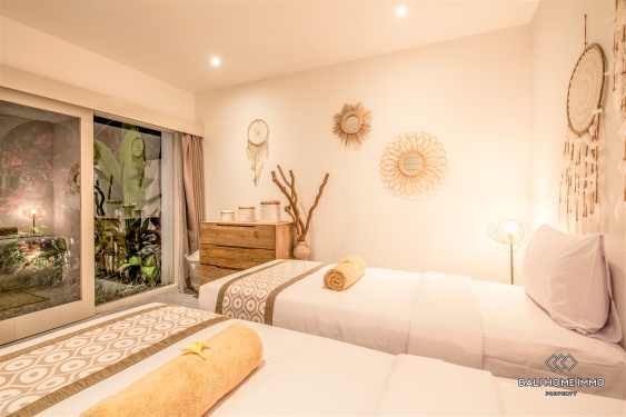 Image 17 from Magnifique villa de 5 chambres à vendre en bail emphytéotique au cœur de Seminyak Oberoi