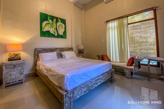 Image 9 from VILA 6 KAMAR TIDUR YANG INDAH UNTUK DIJUAL HAK MILIK DI BALI NUSA DUA