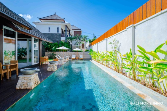 BEAUTIFUL 7 BEDROOM FAMILY VILLA FOR SALE FREEHOLD NEAR KARMA BEACH