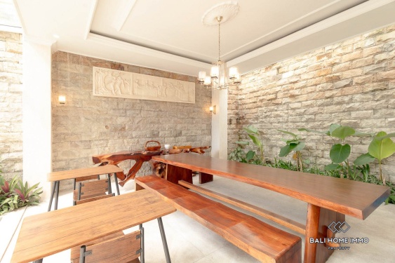 Image 4 from VILLA 8 KAMAR TIDUR YANG INDAH UNTUK DIJUAL DAN DISEWA DI ULUWATU PECATU