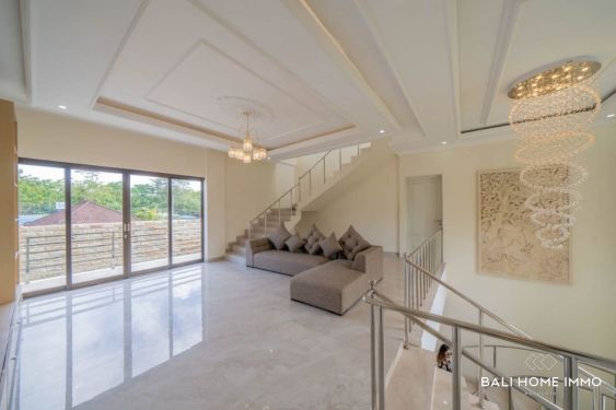 Image 6 from BEAUTIFUL 8 BEDROOMS VILLA FOR SALE AND RENT IN ULUWATU PECATU