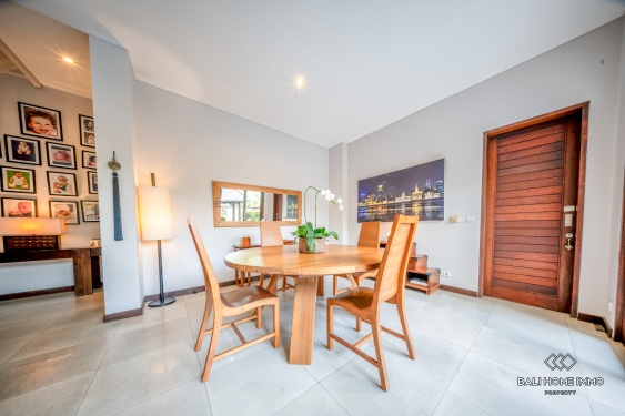 Image 14 from Villa 8 Kamar Cantik Dijual Hak Milik di Bali Canggu Berawa