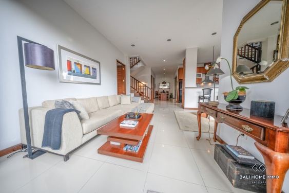 Image 6 from Villa 8 Kamar Cantik Dijual Hak Milik di Bali Canggu Berawa