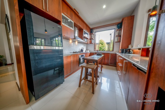 Image 13 from Villa 8 Kamar Cantik Dijual Hak Milik di Bali Canggu Berawa