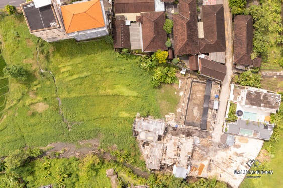 Image 3 from Tanah indah dijual dengan status hak sewa di kawasan perumahan Canggu, Bali.