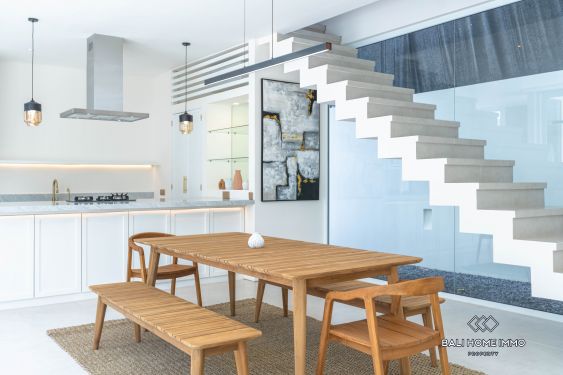 Image 5 from Beautiful Ocean View 4 Bedroom Villa for sale and rent in Bali Cemagi