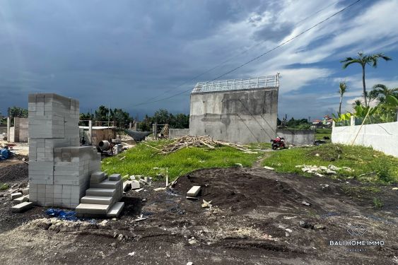 Image 2 from Beau terrain à vendre en bail à Bali Tumbak Bayuh Pererenan