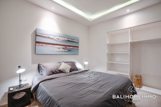 Image 10 from Belle villa de deux chambres à Kerobokan à vendre